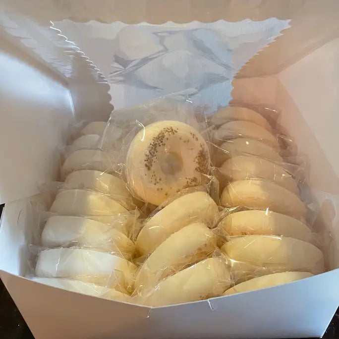 JUMBO MELT Cinnamon Sugar Donuts