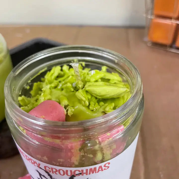 CHRISTMAS - Grouchmas Dessert Candle