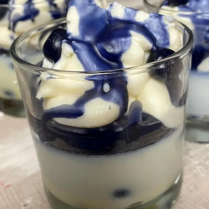 DESSERT CANDLE Blueberry Cobbler