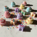 LG CLAMSHELL Birthday Cake 6 oz