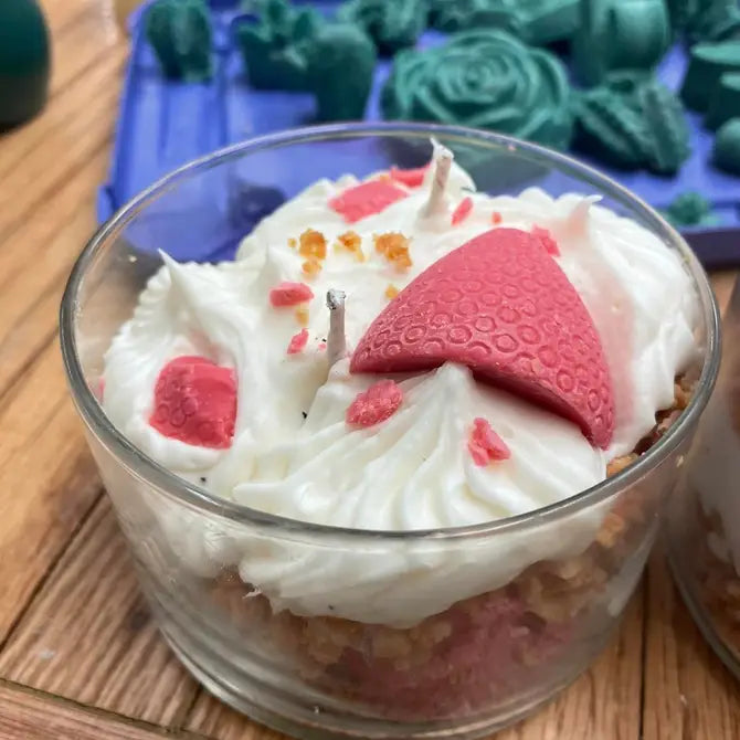 DESSERT CANDLE Strawberry Cheesecake Sundae